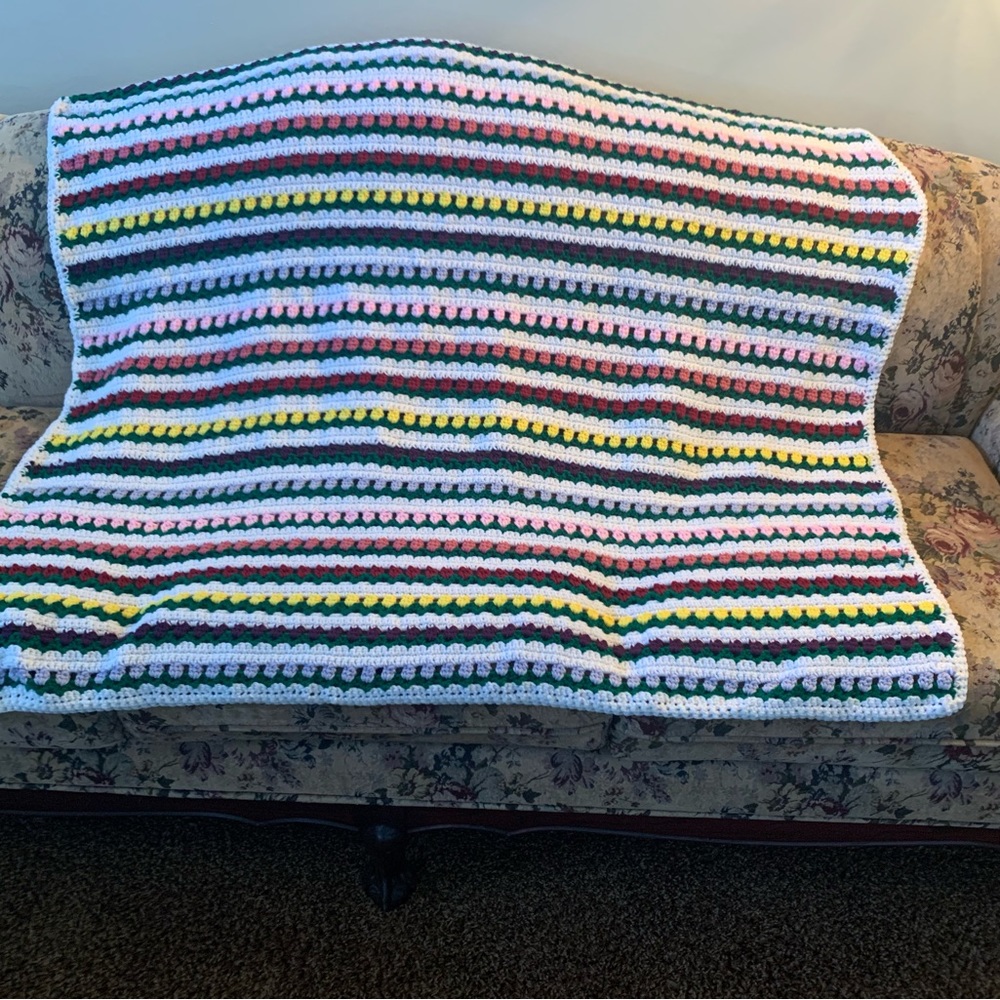Flower Blanket Throw Afghan Garden Rainbow Flowers and leaves in a Row New